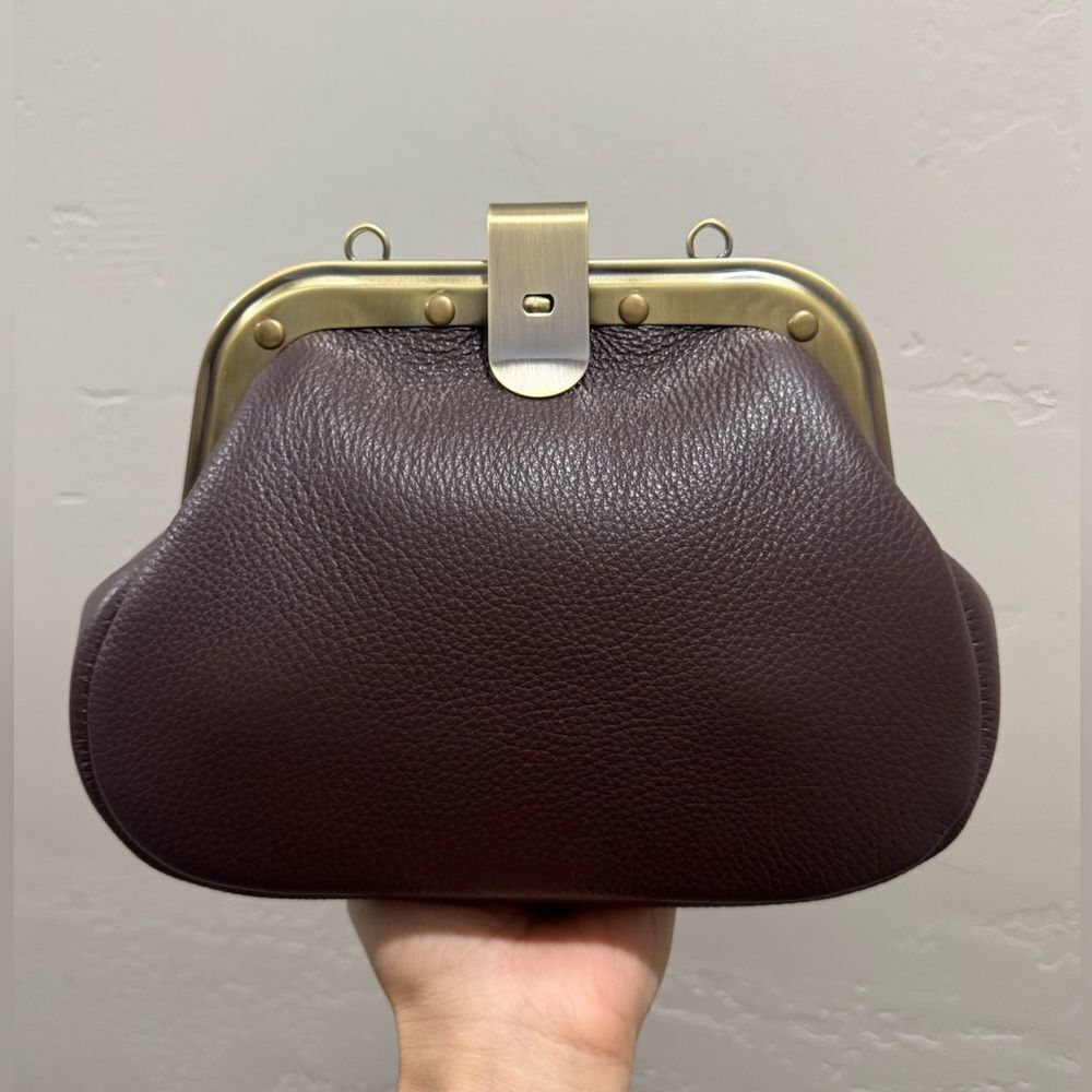 Pebble Cowhide Handmade Unique Rivet Frame Push Lock Handbag, Multi Use Style - Picture 3 of 16